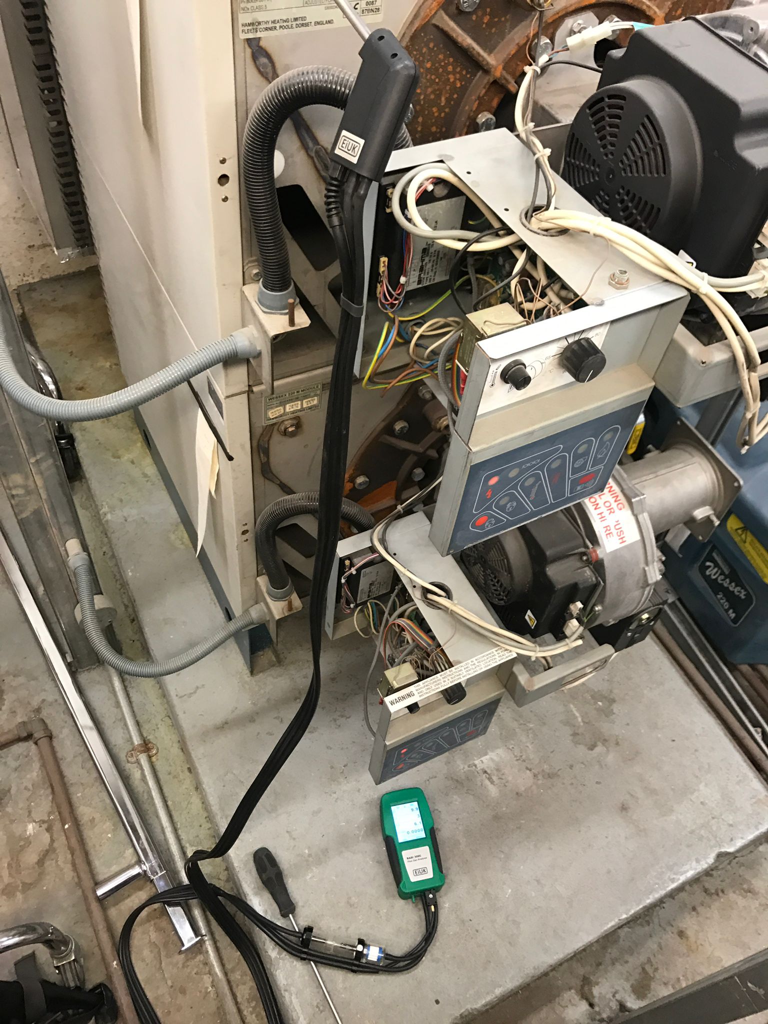 gas safe registered engineer near me Timperley, WA15